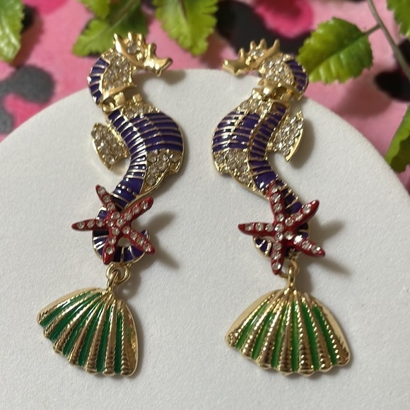 Betsy Johnson Purple Seahorse Earrings - Picture 6 of 12